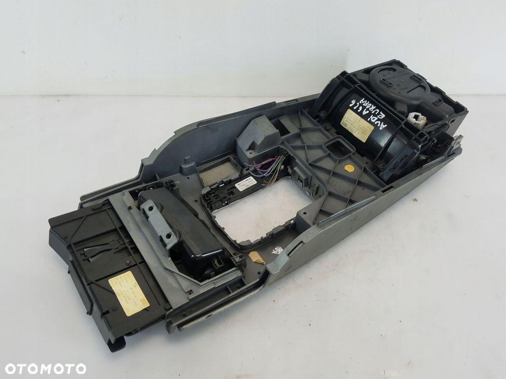 uchwyt na napoje panel środkowy mmi audi a6 c6 4f1862533c - 5