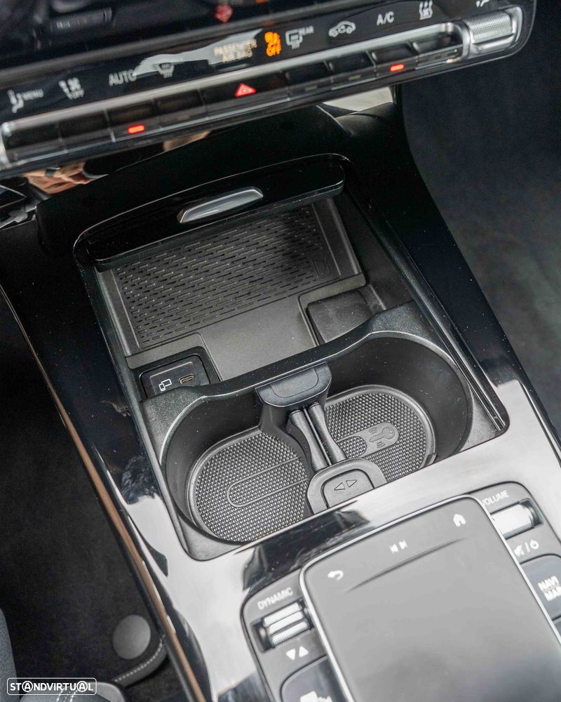 Mercedes-Benz A 250 e Progressive - 30