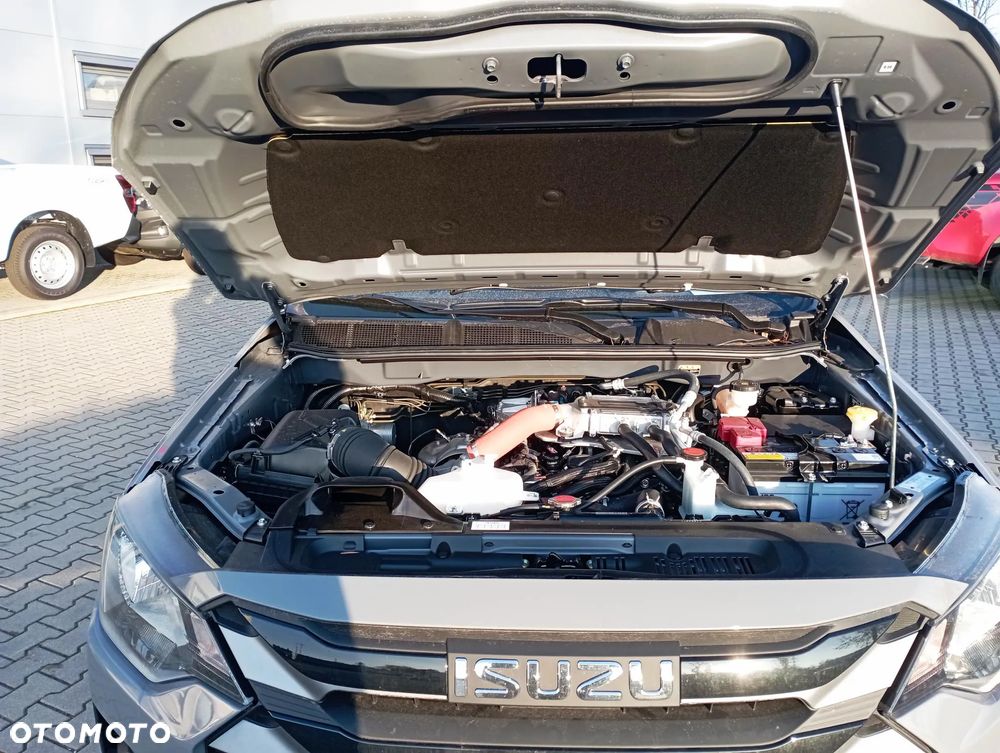 Isuzu D-Max 1.9 DC LS - 26