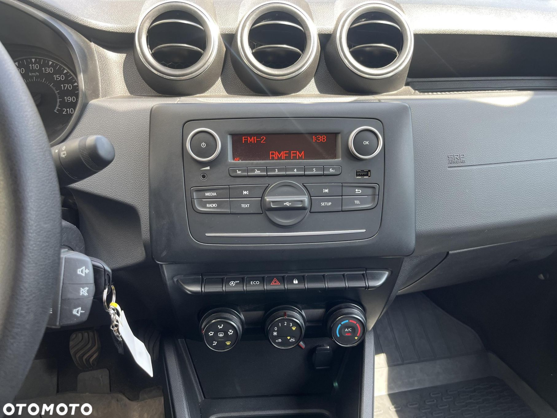 Dacia Duster 1.0 TCe Essential - 22
