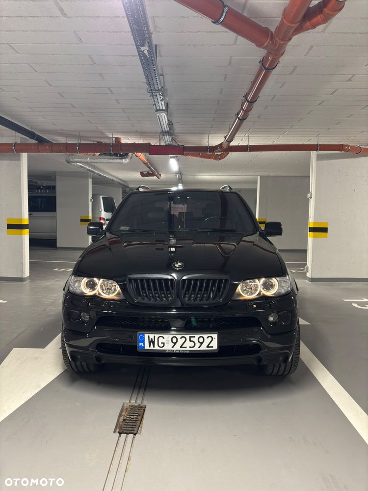 BMW X5 4.8is - 2