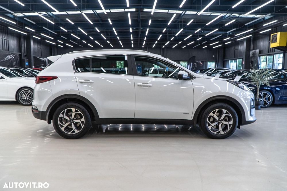 Kia Sportage 1.6 CRDI AWD Eco-Dynamics+ (48V M-H) DCT PLATINUM - 20