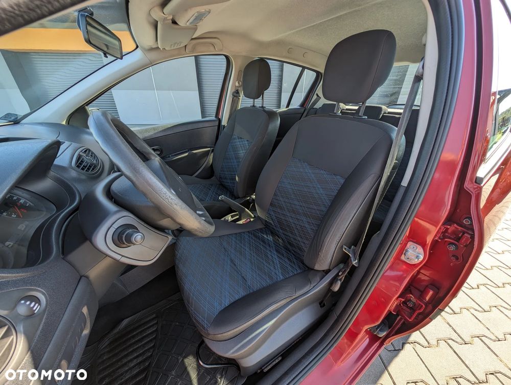 Renault Clio 1.4 16V Dynamique - 33