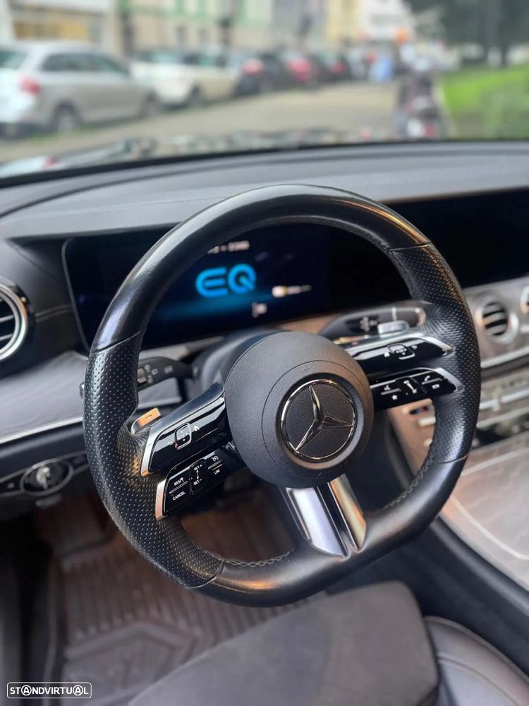 Mercedes-Benz E 300 - 12