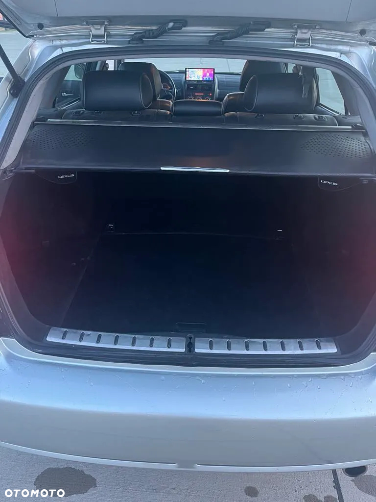Lexus IS 200 SC Prestige - 5