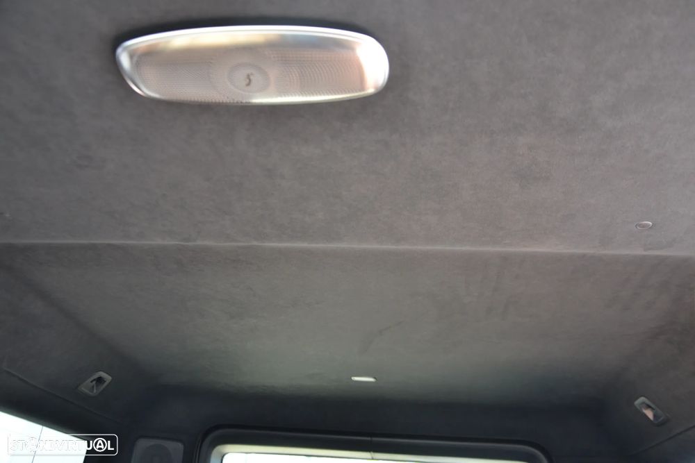 Mercedes-Benz G 63 AMG Standard - 32