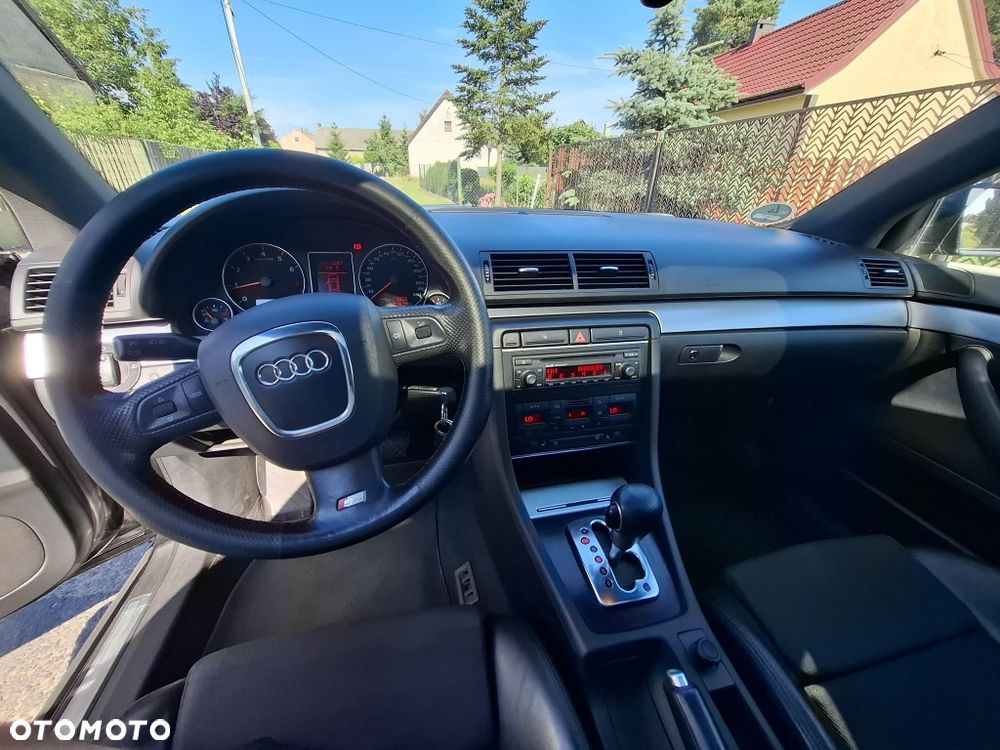Audi A4 Avant - 7