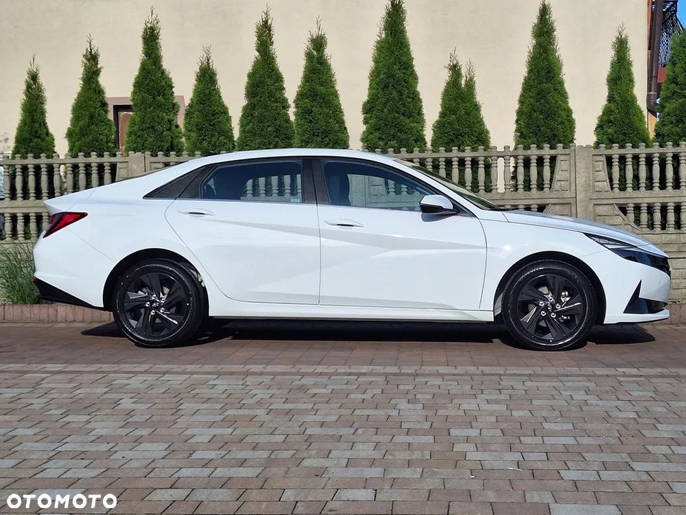 Hyundai Elantra 1.6 Smart - 3