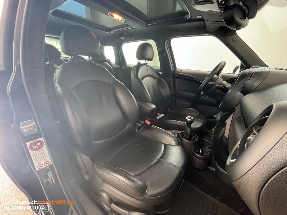 MINI Countryman John Cooper Works ALL4 - 24