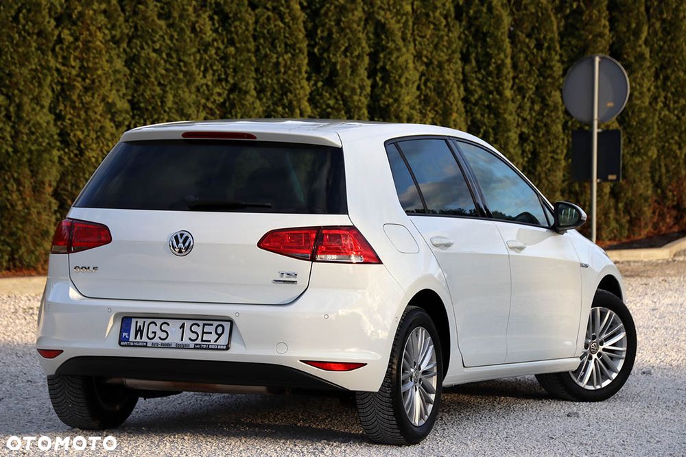 Volkswagen Golf - 4
