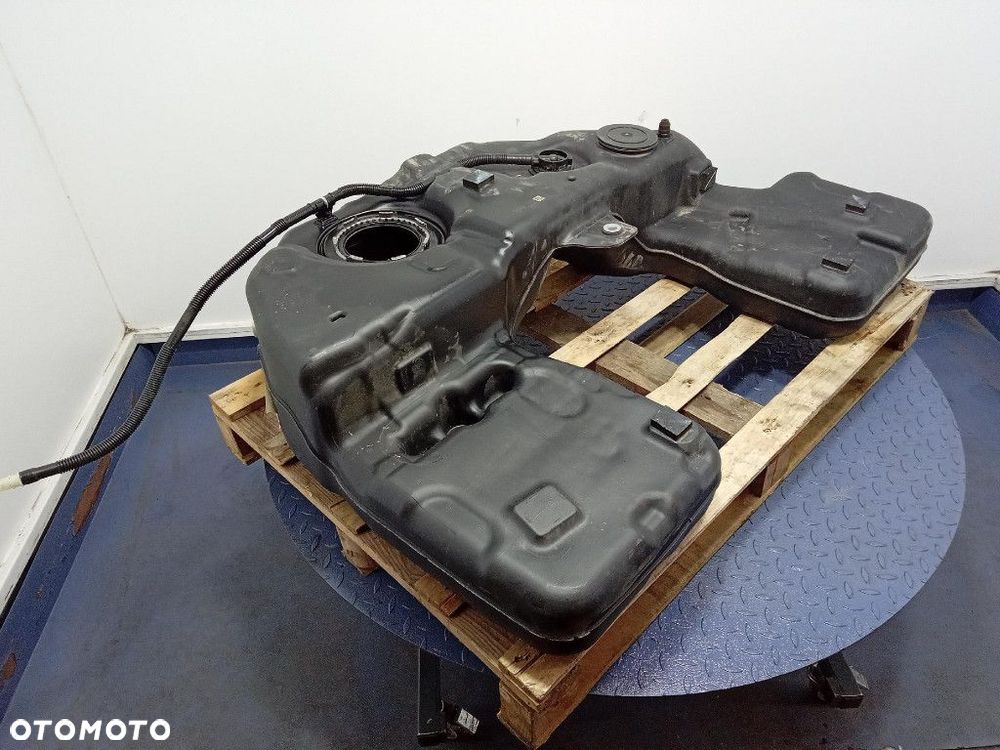BMW X5 G05 18- M50d ZBIORNIK BAK PALIWA DIESEL 7440002 - 3