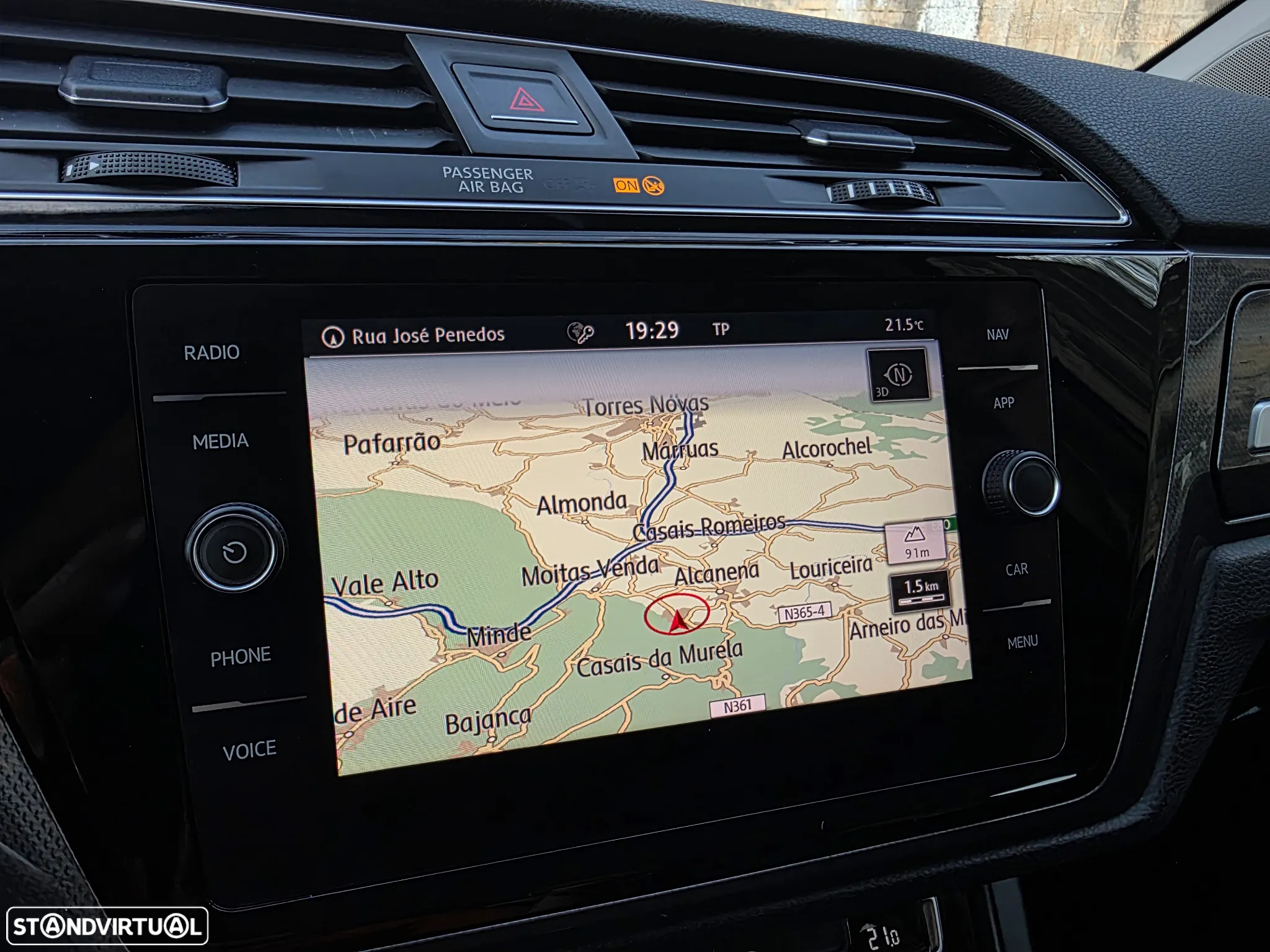VW Touran 1.6 TDI Highline DSG - 16
