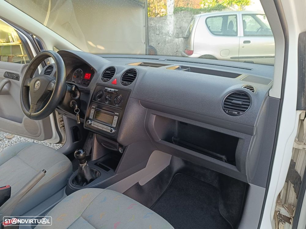VW Caddy 1.9 TDi Extra 5L AC - 8