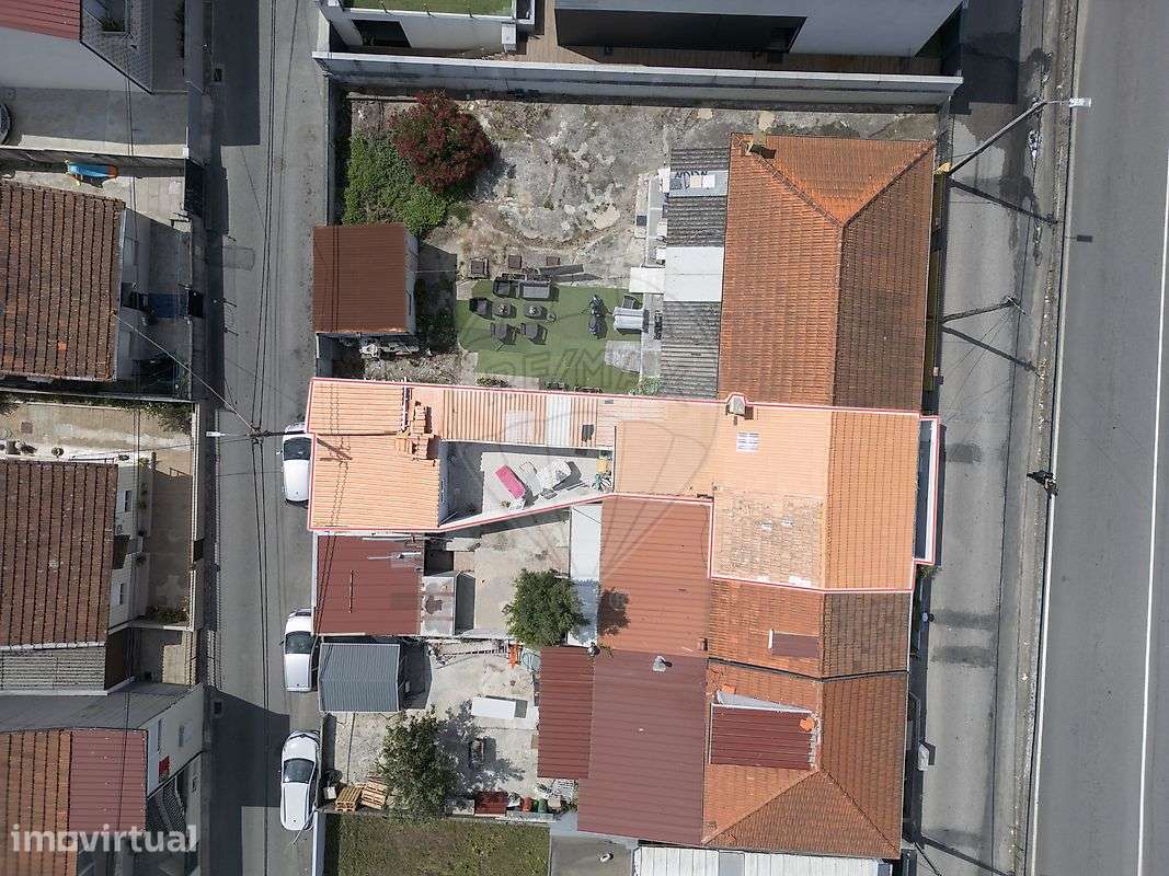 Moradia T1 para venda - Grande imagem: 3/17