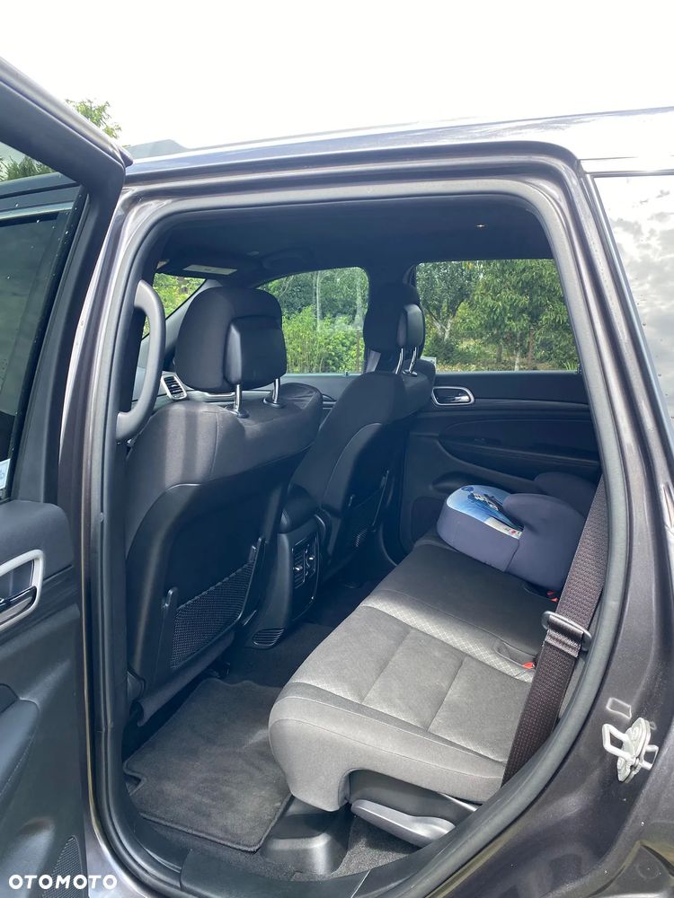 Jeep Grand Cherokee 3.6 V6 Laredo - 12