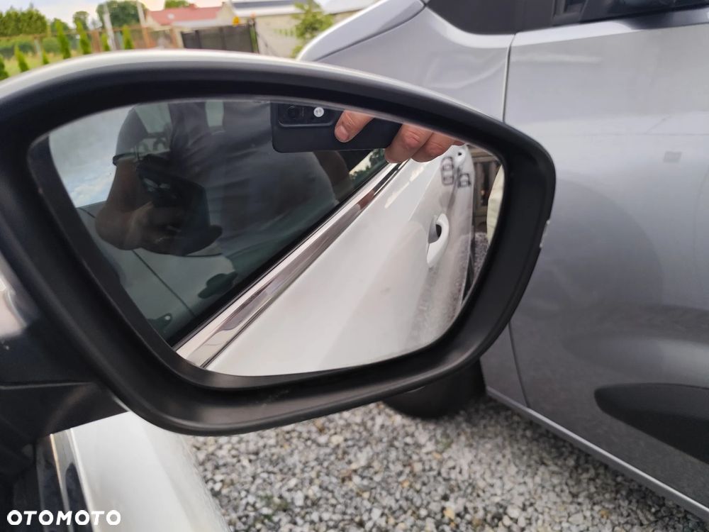 Peugeot 308 PureTech 130 GPF EAT8 Stop & Start Tech Edition - 36