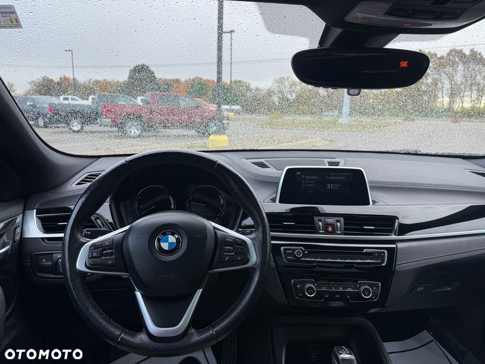 BMW X2 - 10