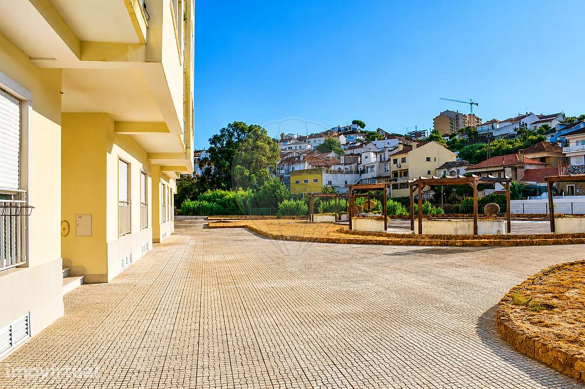 Apartamento T1 para venda - Grande imagem: 2/18