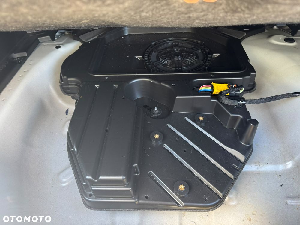 Peugeot 2008 1.2 PureTech GT Pack S&S EAT8 - 10