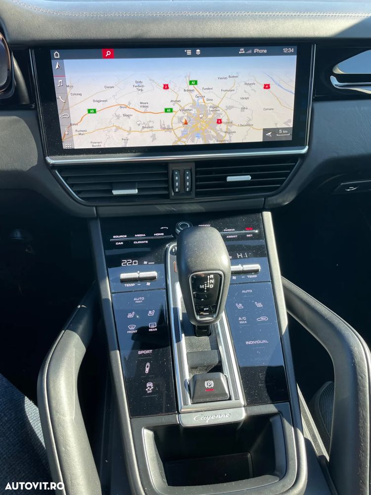 Porsche Cayenne Standard - 11