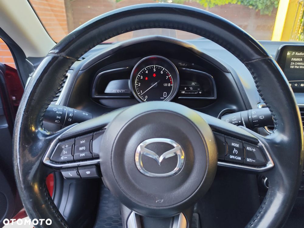 Mazda 3 SKYACTIV-G 120 Signature+ - 18