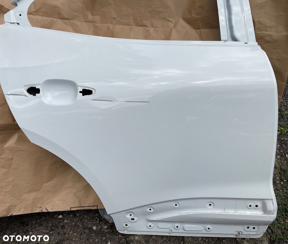DRZWI TYŁ PRAWE OPEL MOKKA II B BIAŁE - 2