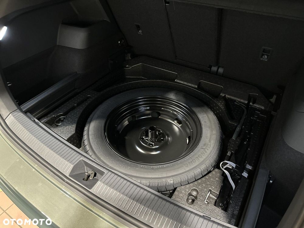 Volkswagen Tiguan - 33