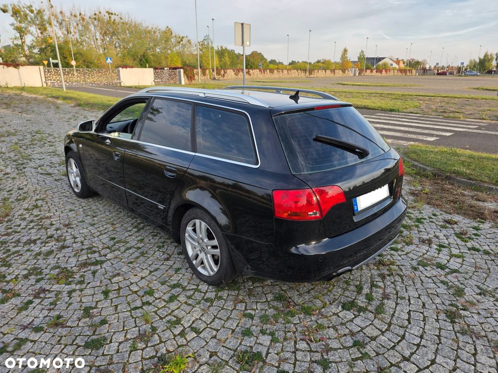 Audi A4 Avant - 4