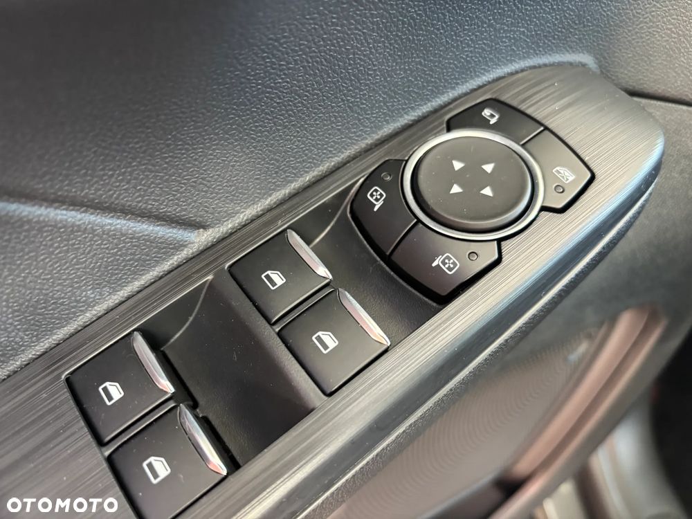 Ford Kuga - 15