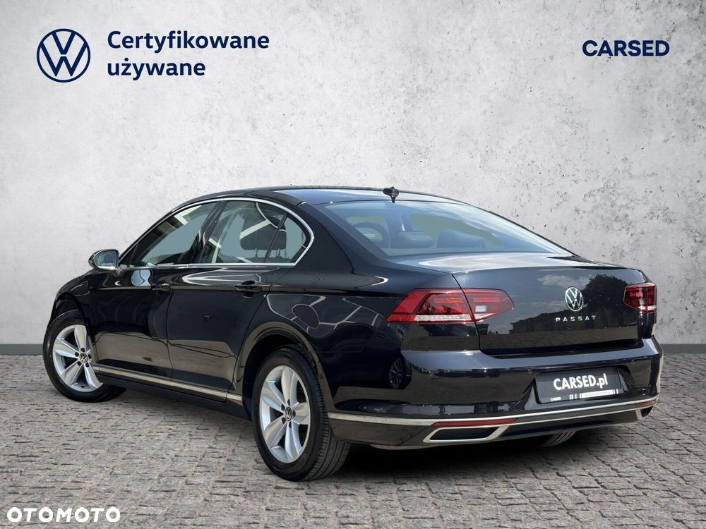 Volkswagen Passat 1.5 TSI EVO Elegance DSG - 5
