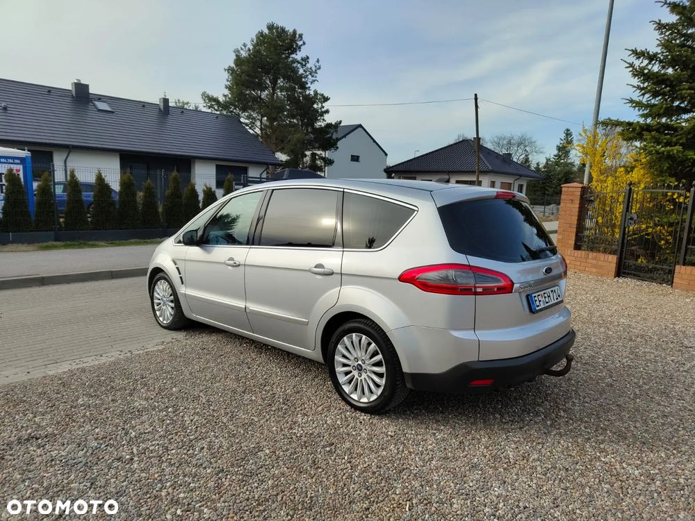 Ford S-Max 2.0 TDCi DPF Champions Edition - 11