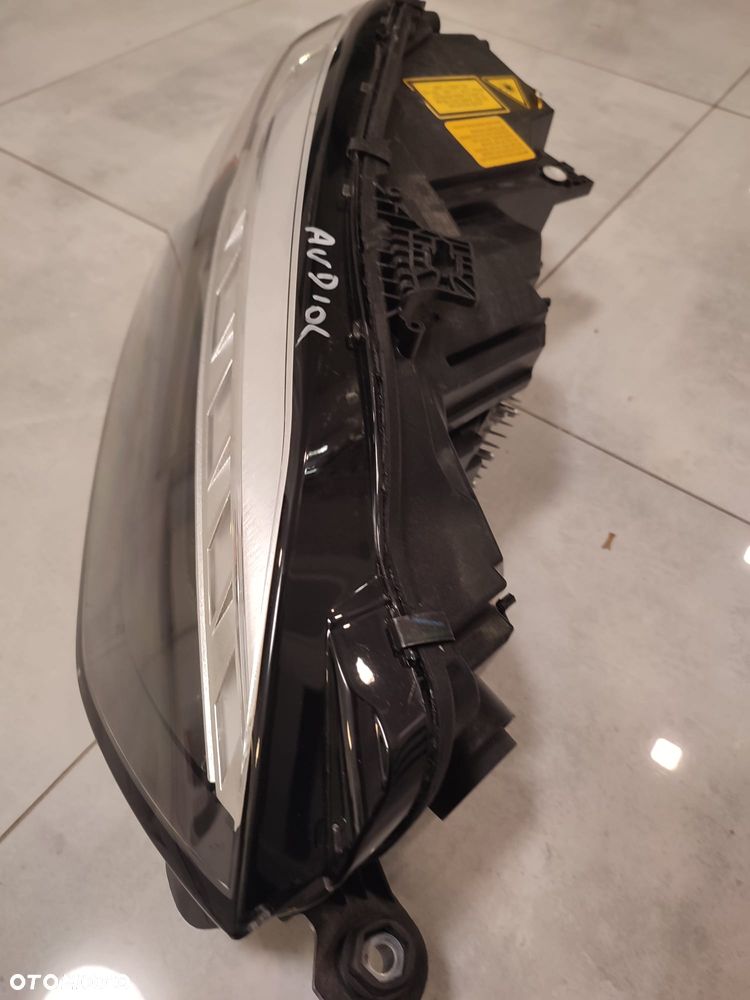 Lampa matrix prawy przód Audi A5 S5 - 2