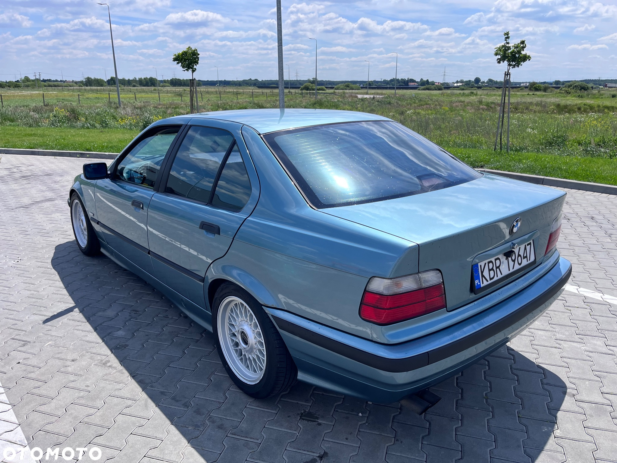 BMW Seria 3 328i - 5
