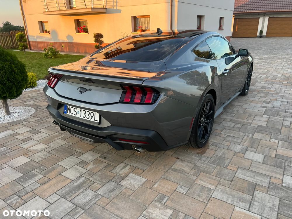Ford Mustang 2.3 Eco Boost - 5