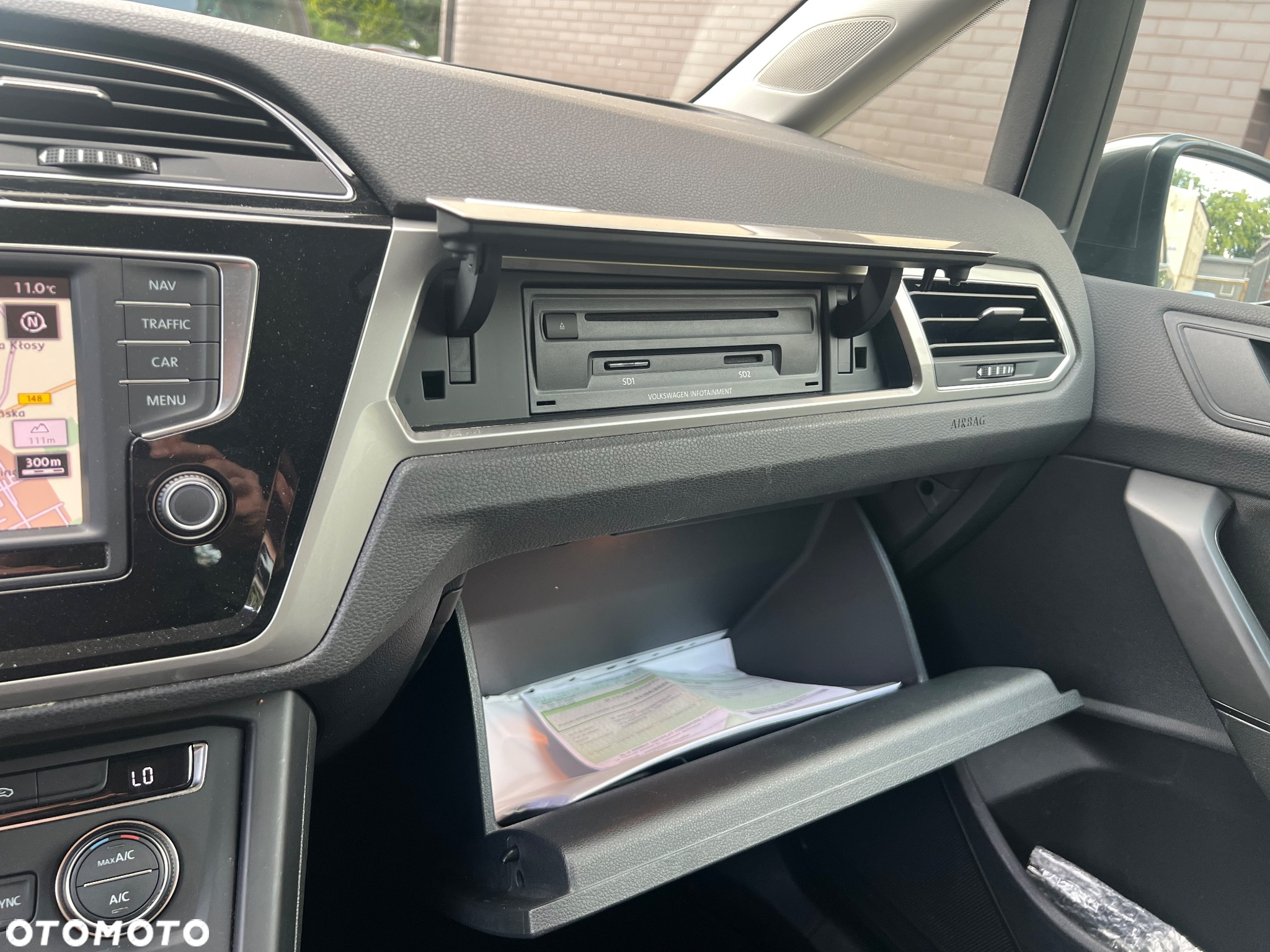 Volkswagen Touran 1.4 TSI BMT Comfortline - 29