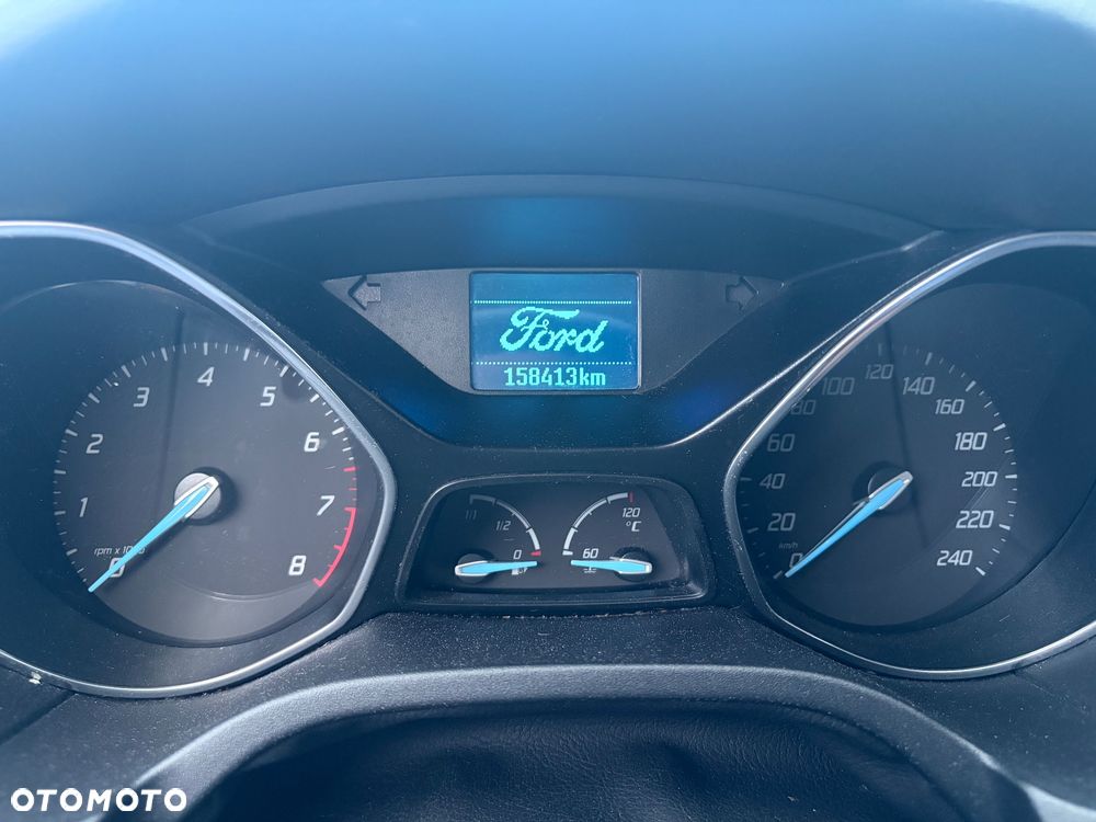 Ford Focus 1.6 EcoBoost Trend - 26