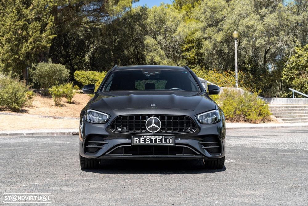 Mercedes-Benz E 300 - 4
