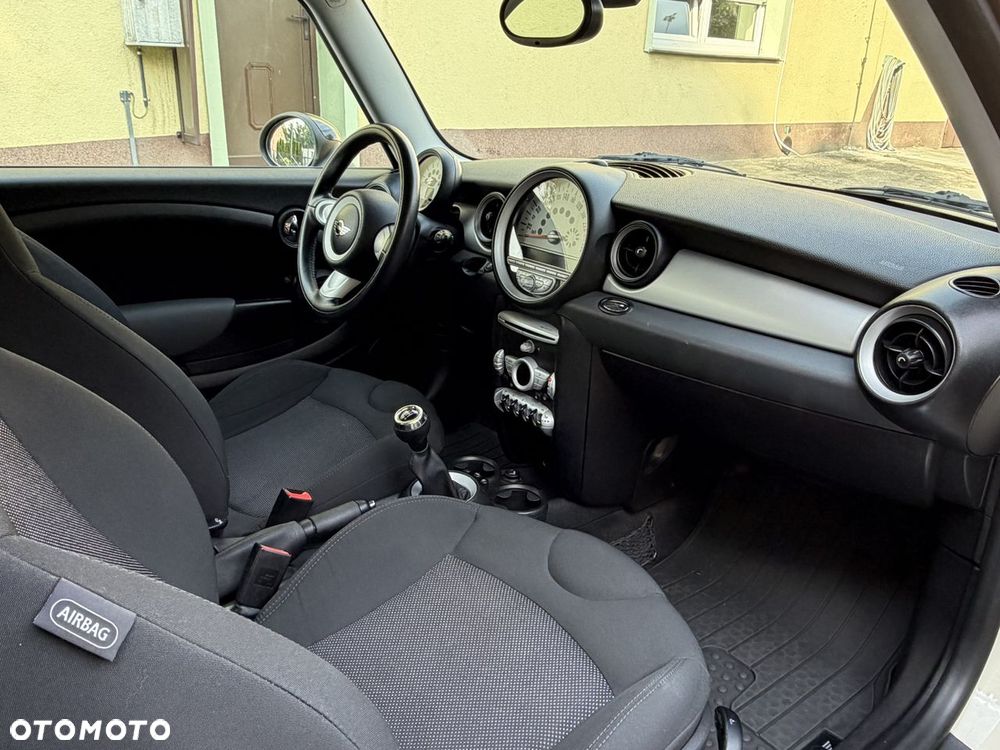 MINI Cooper - 19