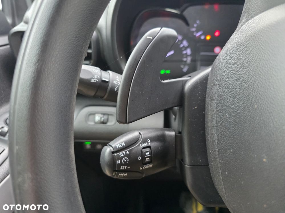 Toyota Proace City Verso 1.2 D-4T Family - 25