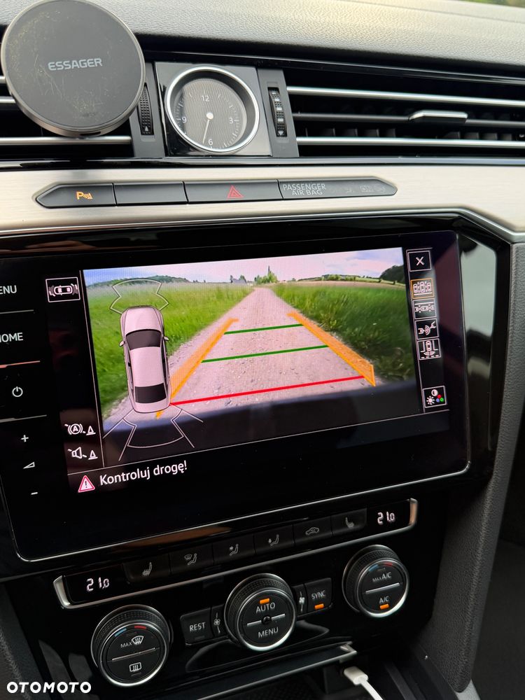 Volkswagen Passat 2.0 TDI BMT Highline DSG - 33