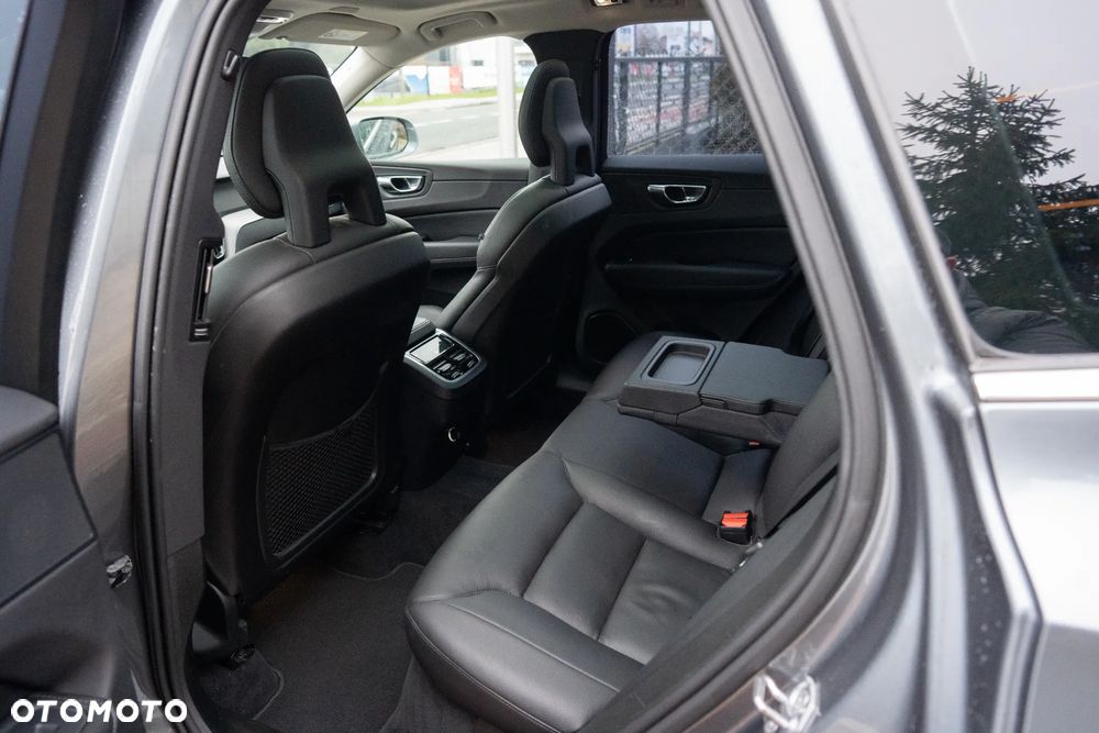 Volvo XC 60 D4 AWD Geartronic Inscription - 10