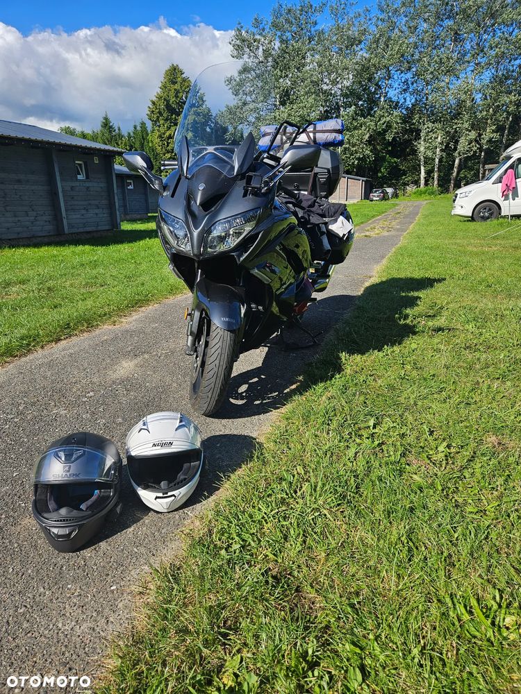 Yamaha FJR - 7