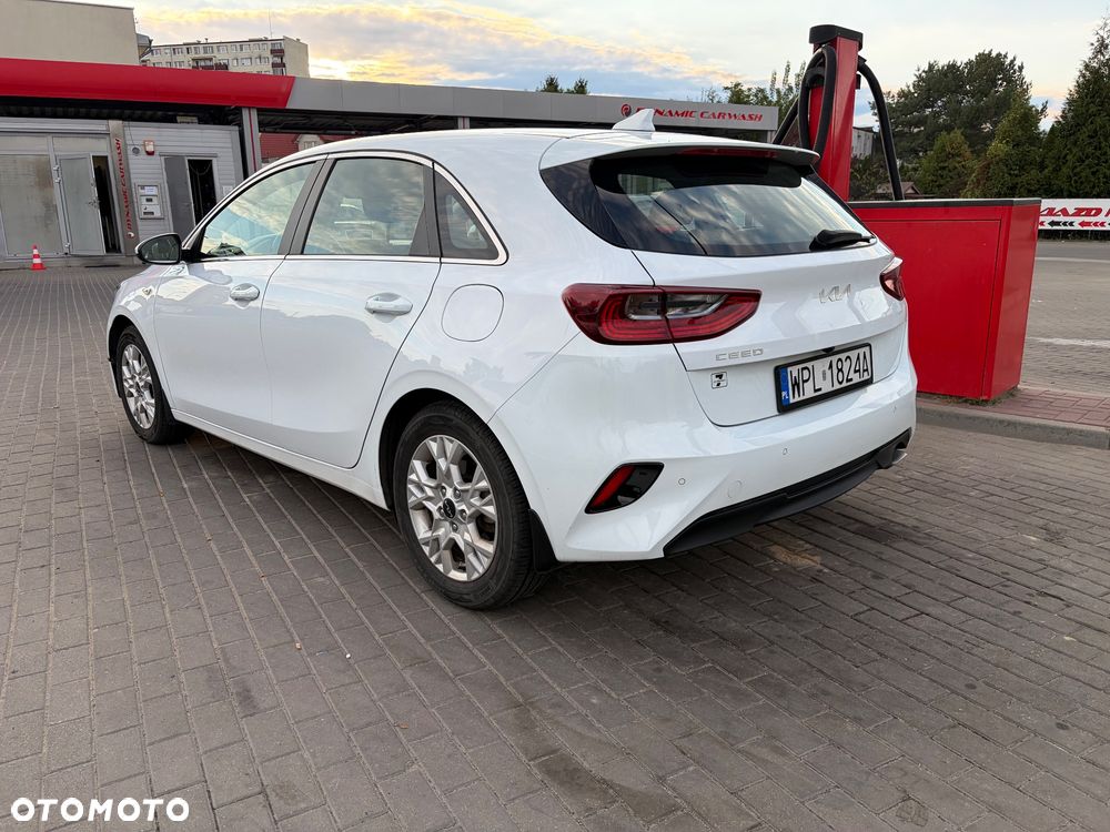 Kia Ceed 1.5 T-GDI M - 6