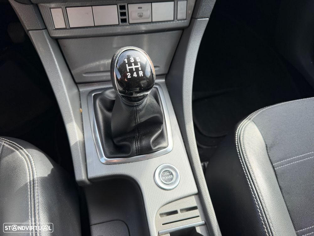 Ford Focus SW 1.6 TDCi Titanium - 22