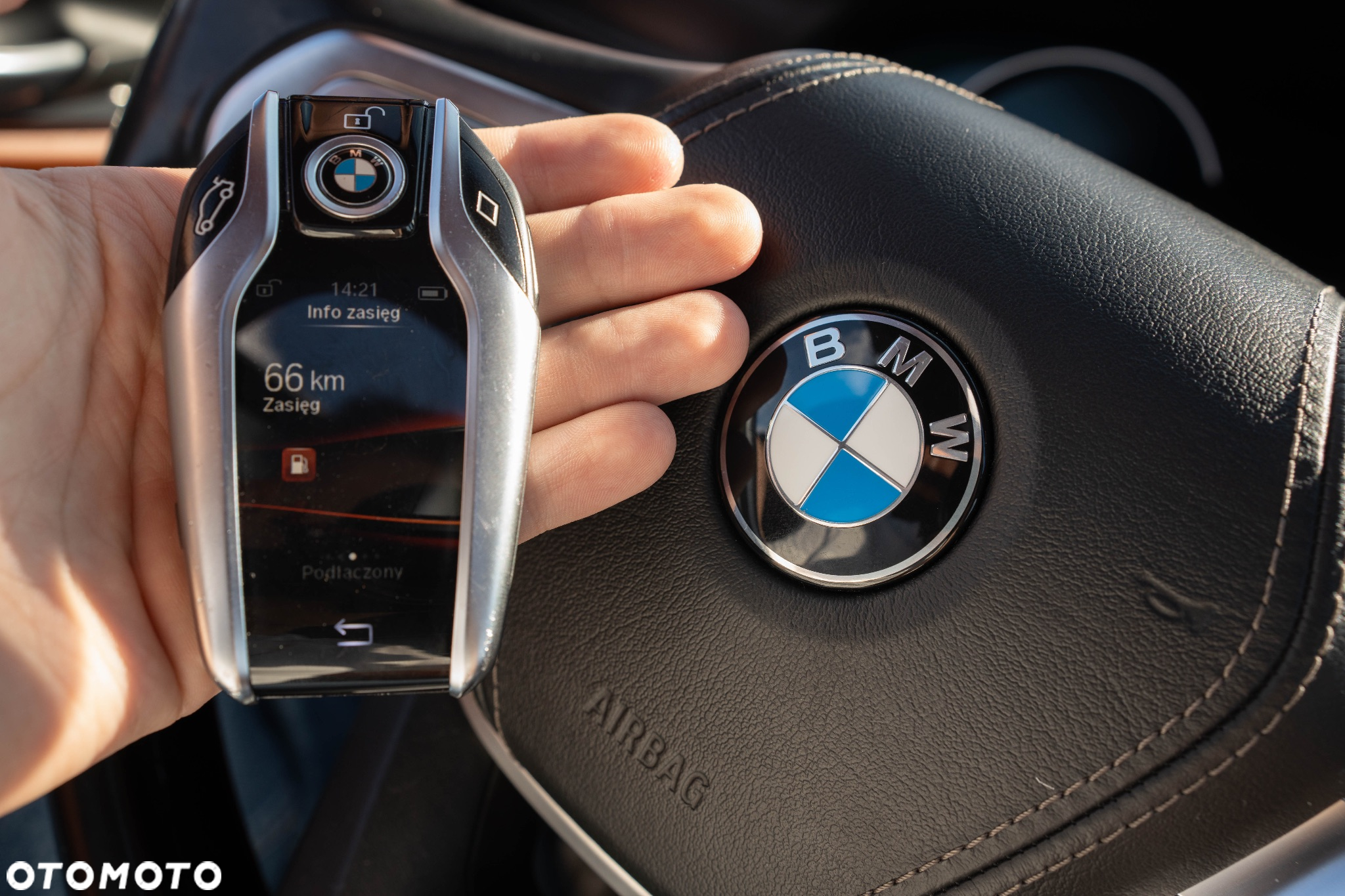 BMW Seria 7 750Li xDrive - 23