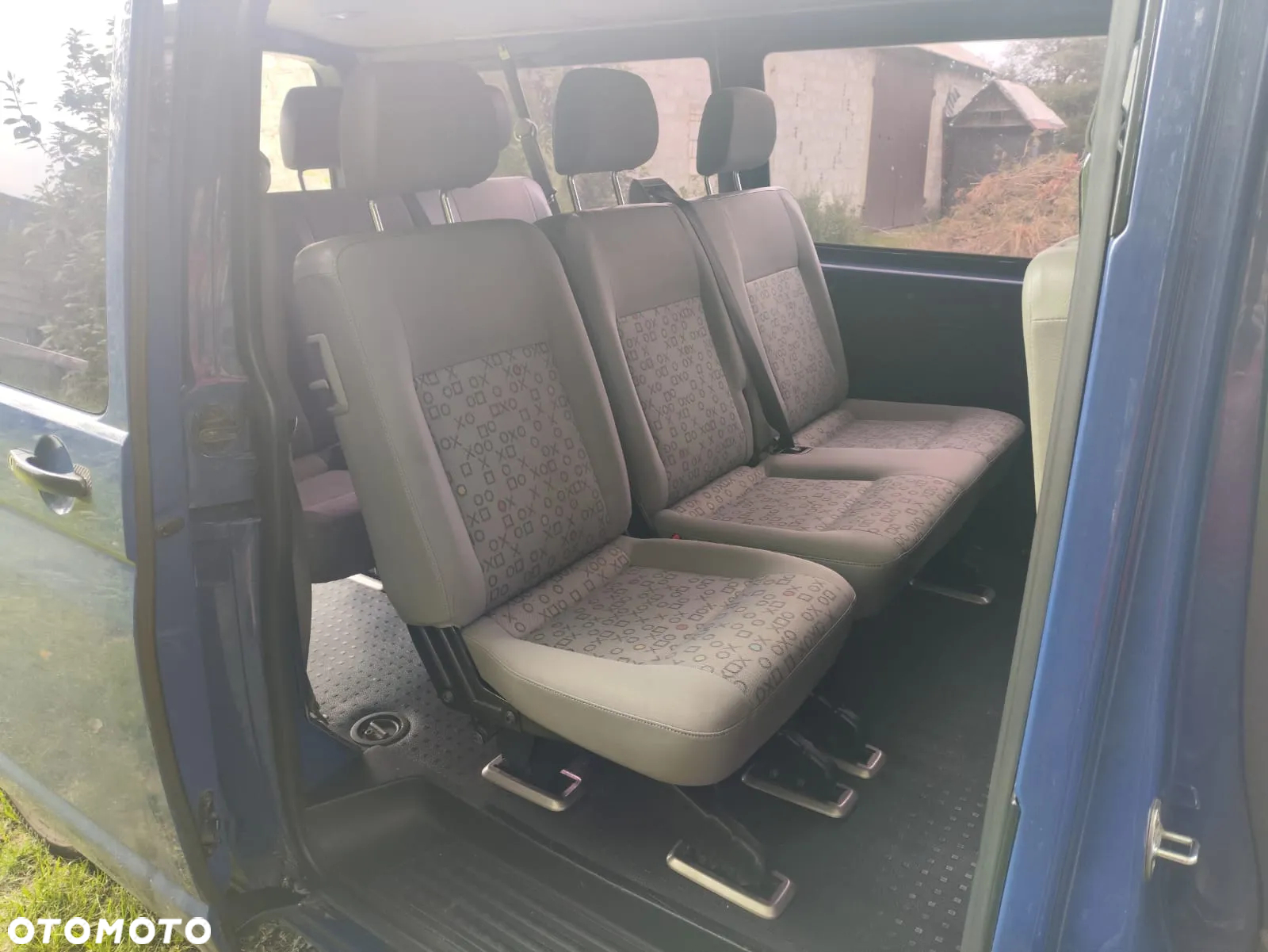 Volkswagen Transporter T5 TDI L2H2 - 5