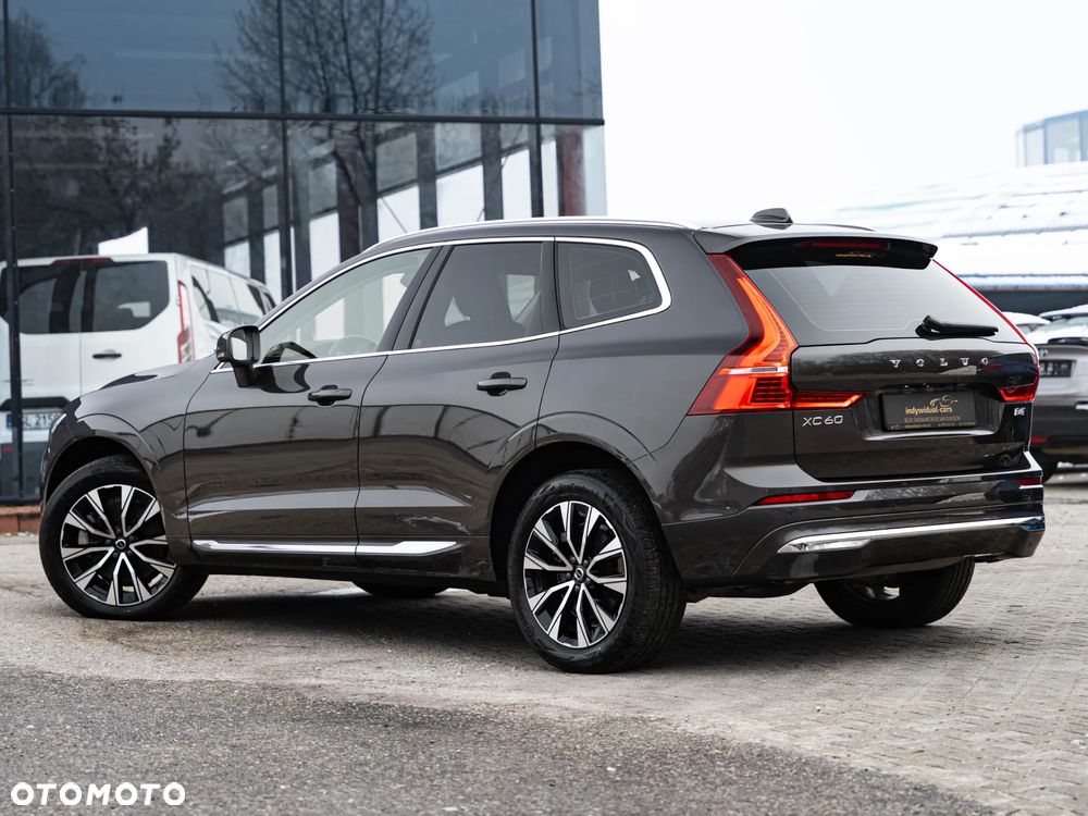 Volvo XC 60 B4 D AWD Geartronic Inscription - 11