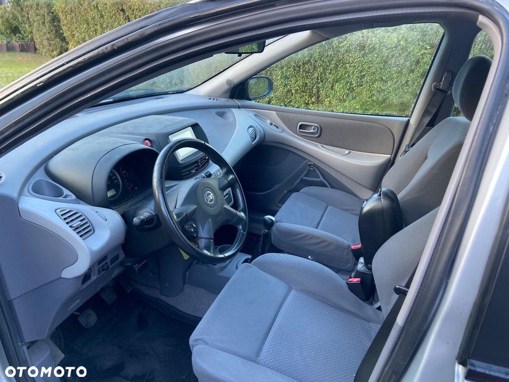 Nissan Almera Tino 1.8 Acenta - 14
