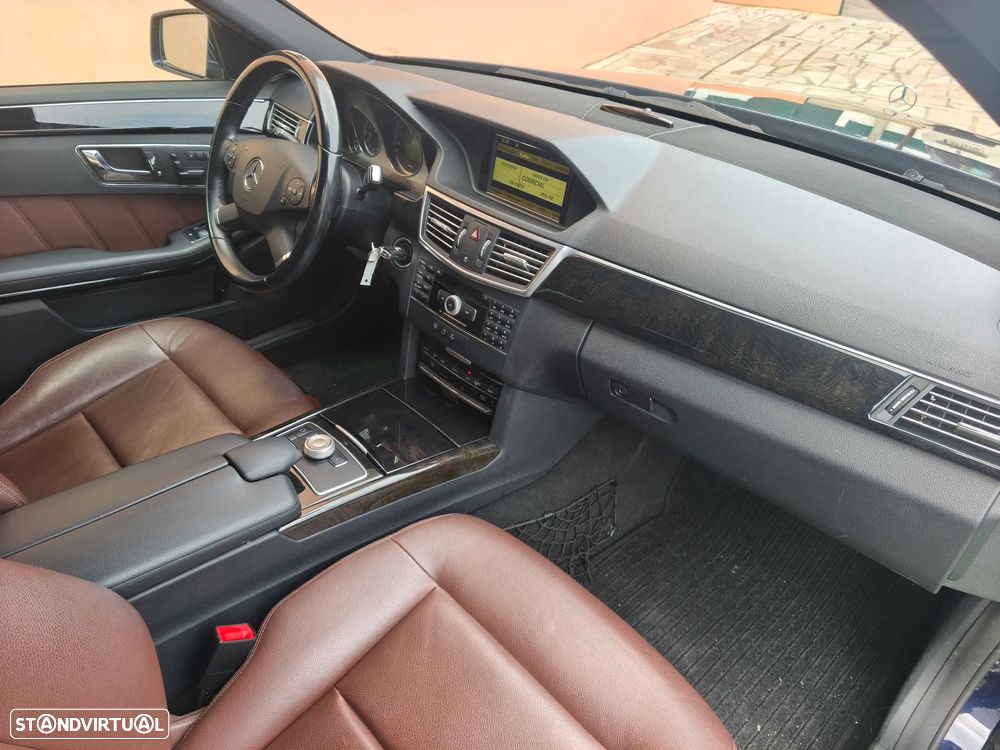 Mercedes-Benz E 350 CDi Avantgarde BlueEfficiency - 24