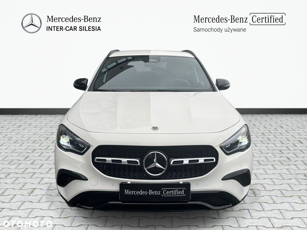 Mercedes-Benz GLA - 3